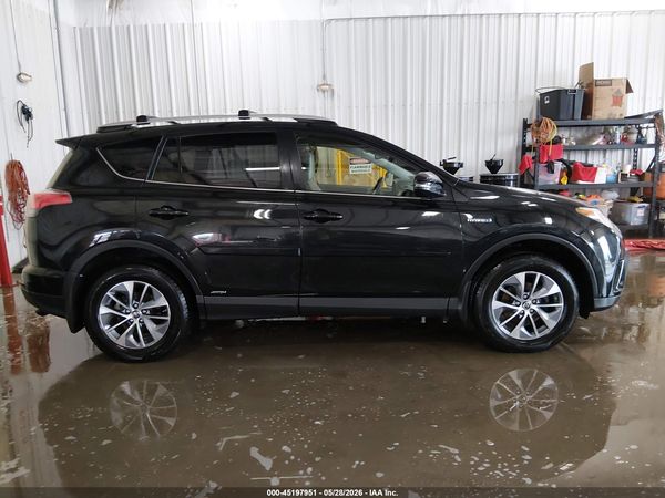 2016 TOYOTA RAV4 HYBRID XLE
