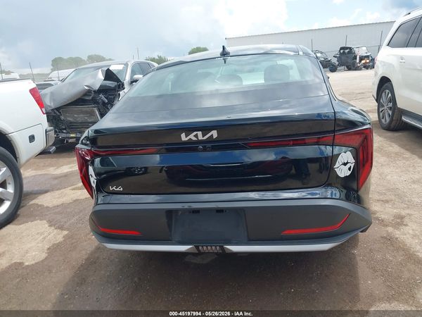 2026 KIA K4 LXS