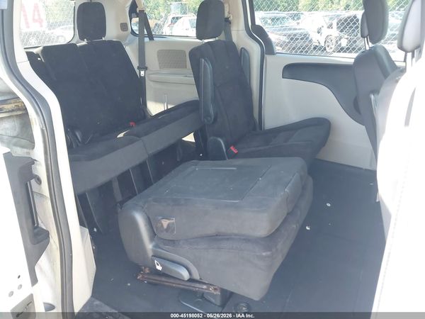 2019 DODGE GRAND CARAVAN SE — I8