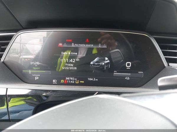 2022 AUDI E-TRON PREMIUM QUATTRO