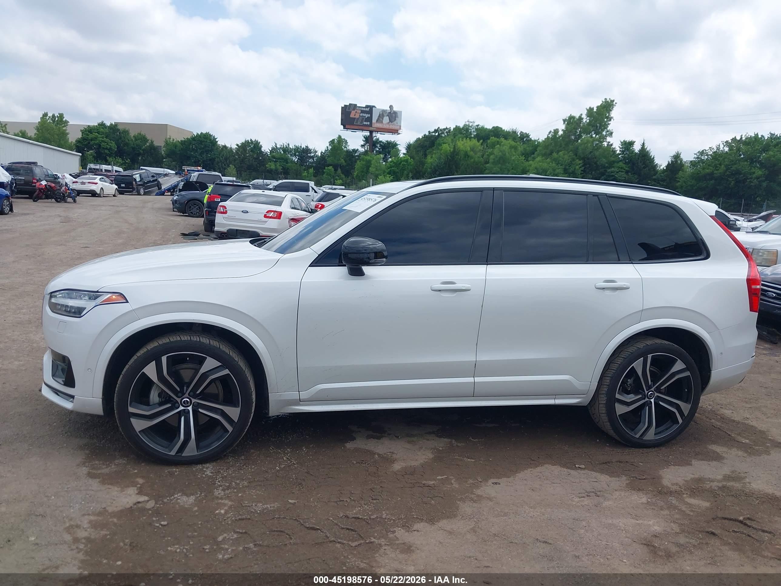 2020 VOLVO XC90 T6 R-DESIGN 7 PASSENGER