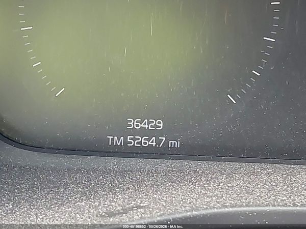 2022 VOLVO XC40 T5 INSCRIPTION