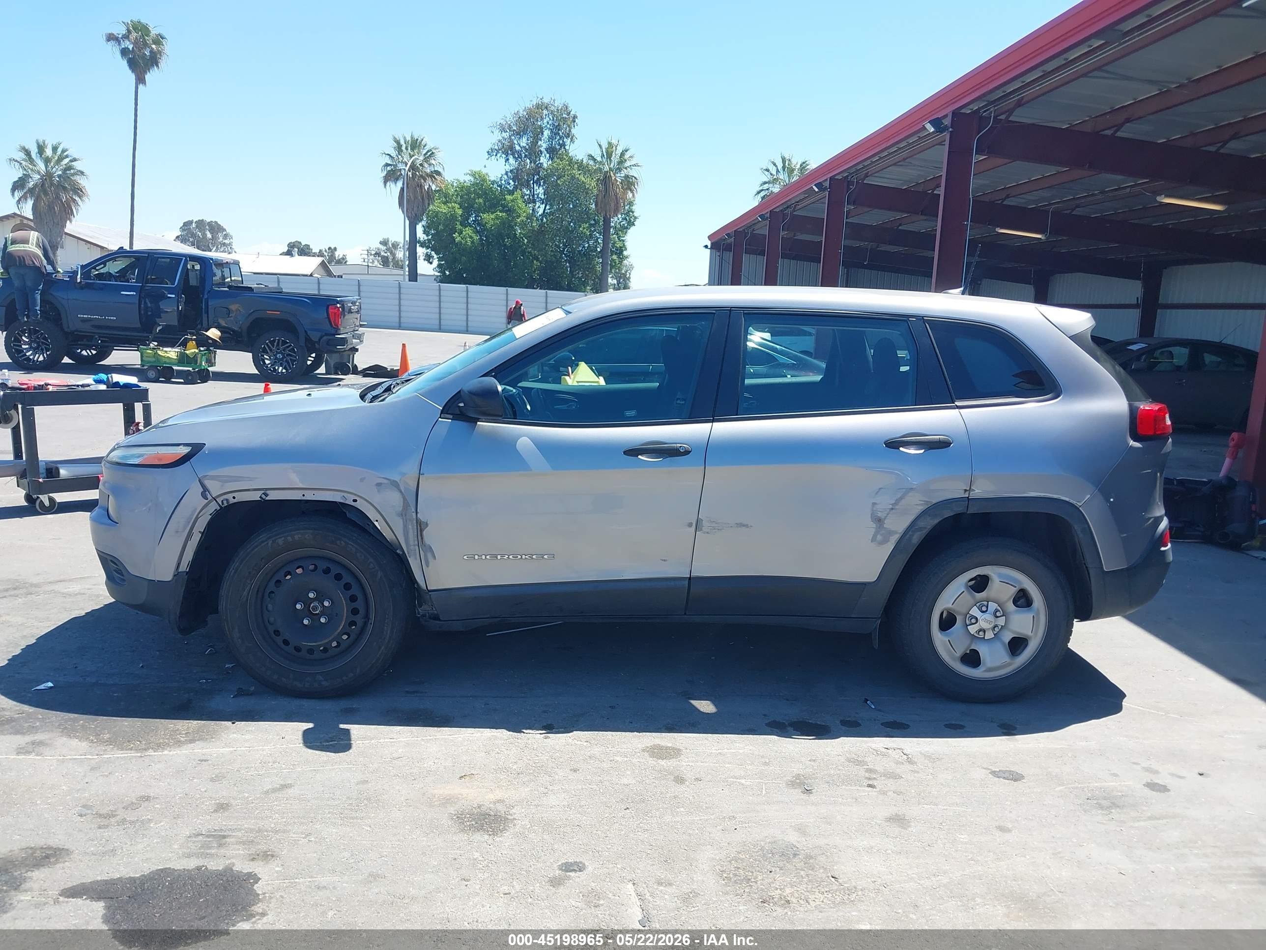 2016 JEEP CHEROKEE SPORT