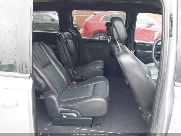 2018 DODGE GRAND CARAVAN GT — I8