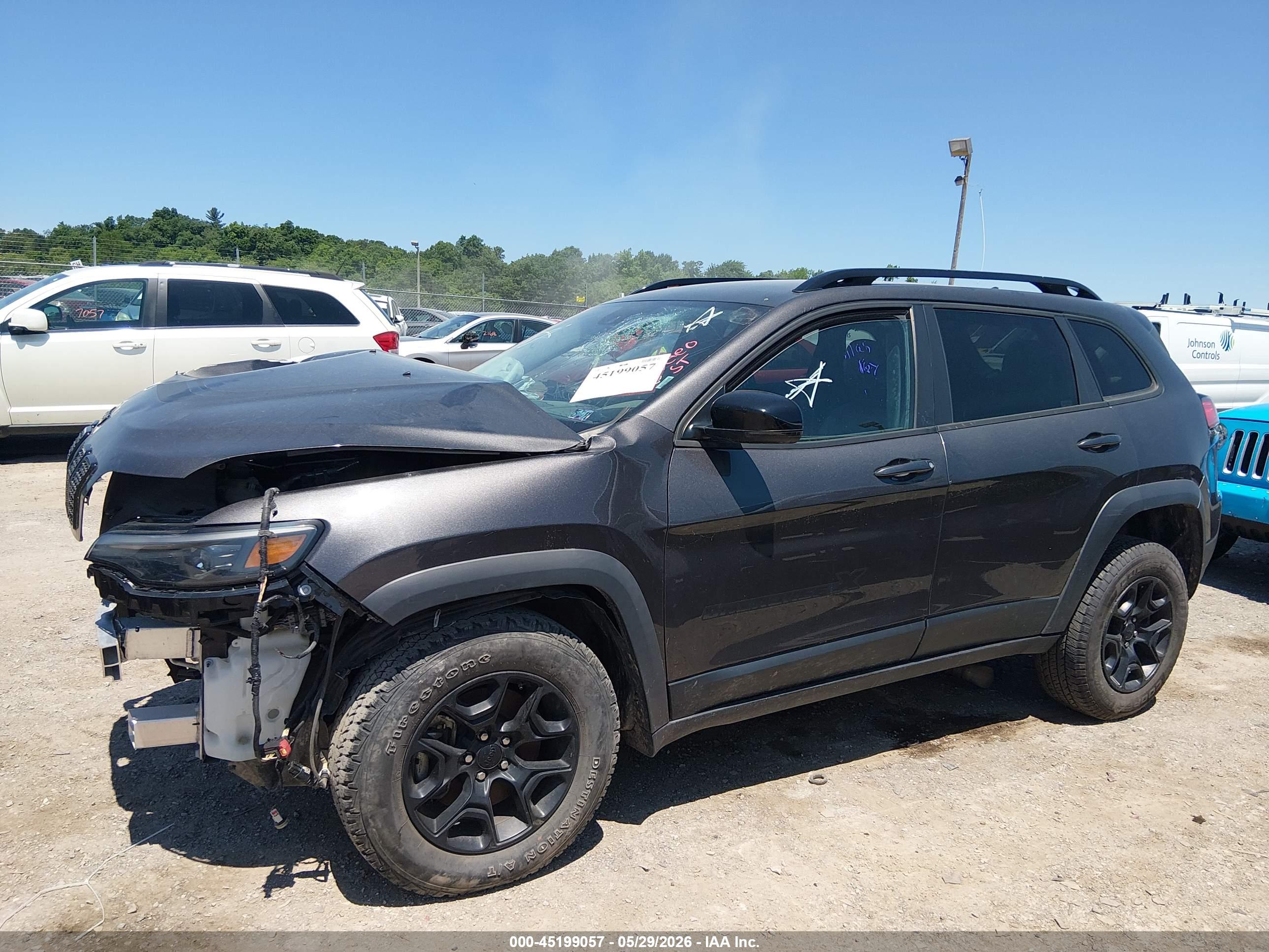 2022 JEEP CHEROKEE X 4X4