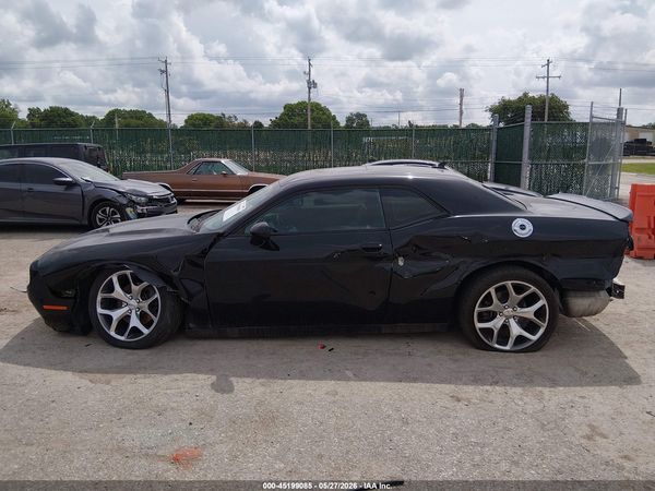 2016 DODGE CHALLENGER SXT PLUS