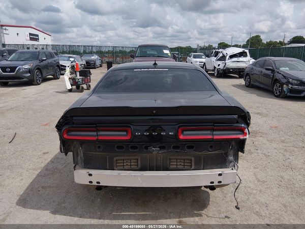 2016 DODGE CHALLENGER SXT PLUS