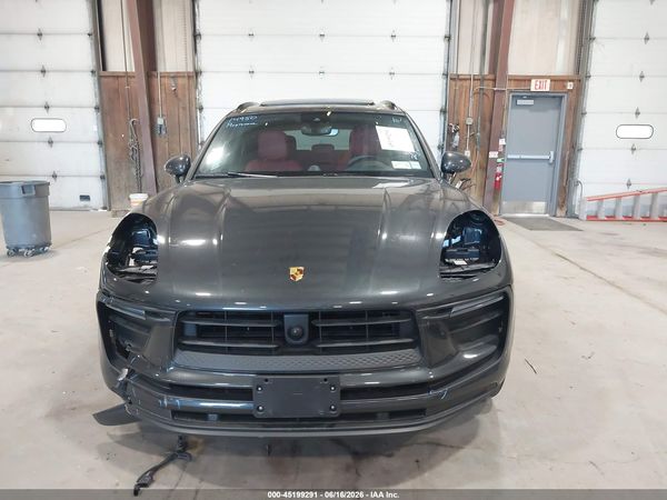 2026 PORSCHE MACAN T