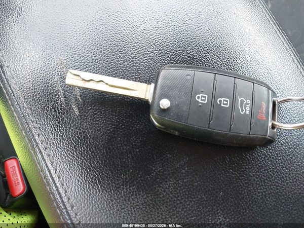2019 KIA SORENTO 2.4L LX