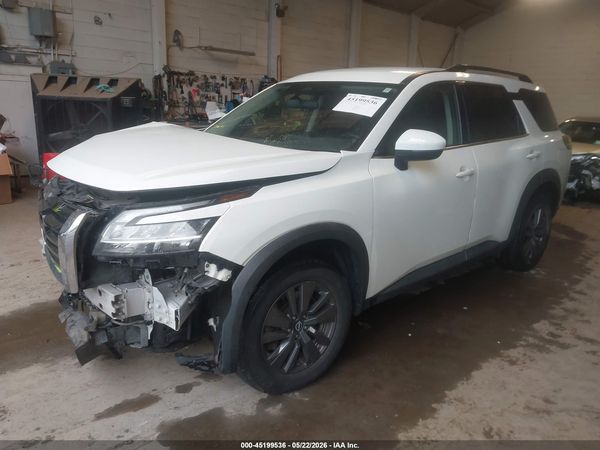 2022 NISSAN PATHFINDER SV 4WD — I2