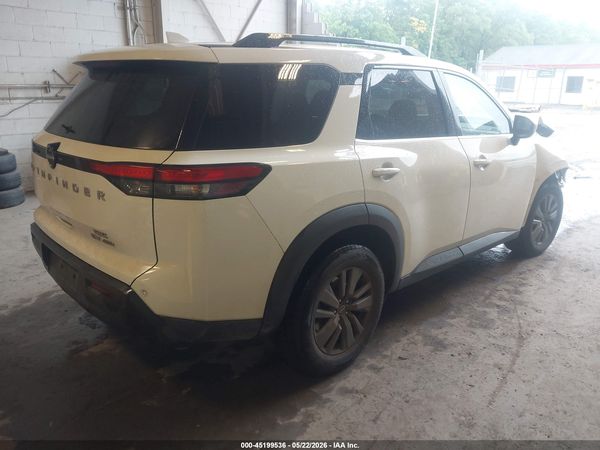 2022 NISSAN PATHFINDER SV 4WD — I4