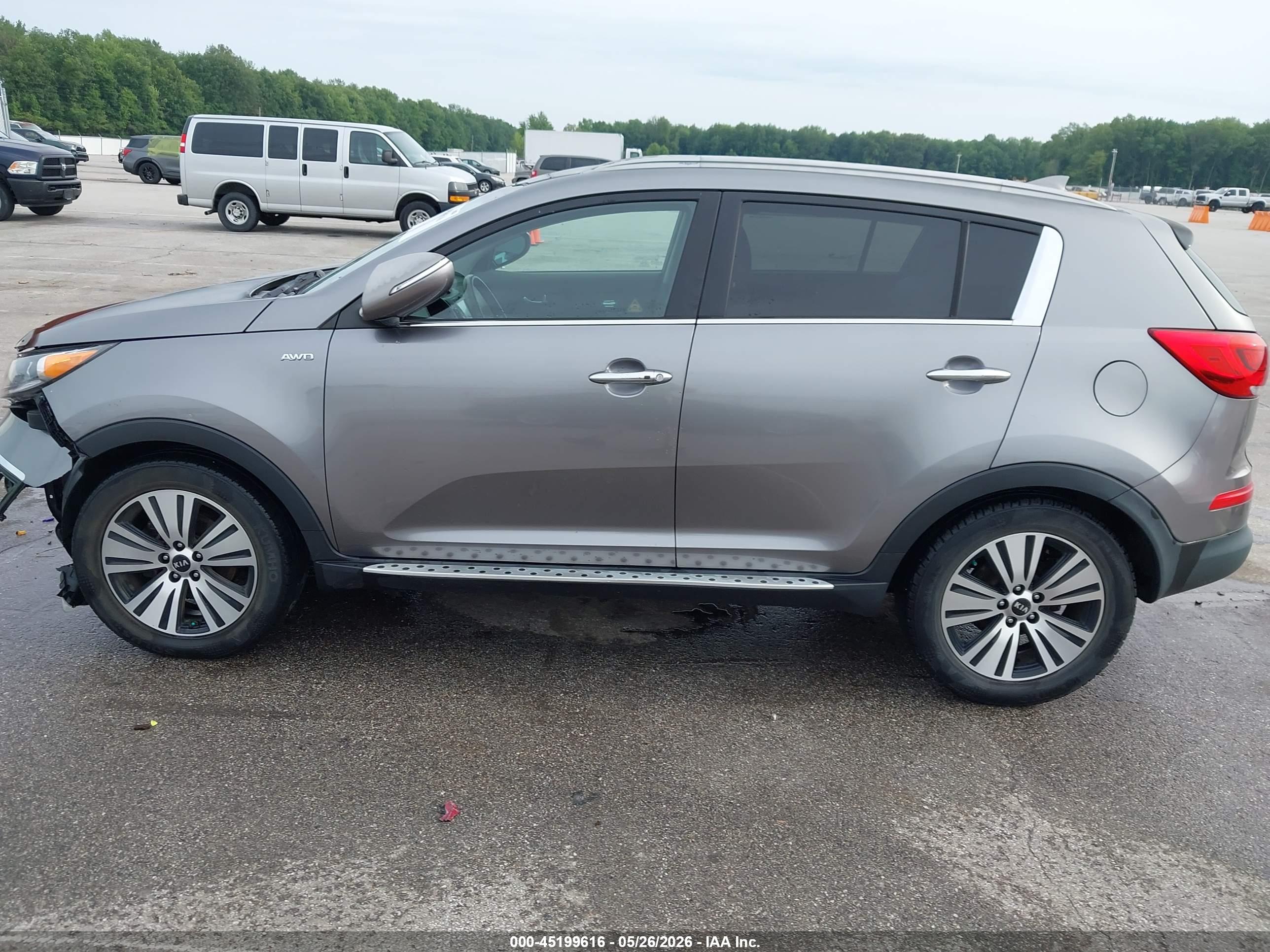 2016 KIA SPORTAGE EX