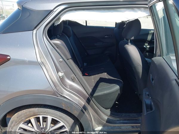 2021 NISSAN KICKS SV XTRONIC CVT — I8