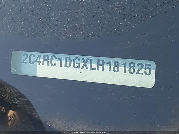 2020 CHRYSLER VOYAGER LXI