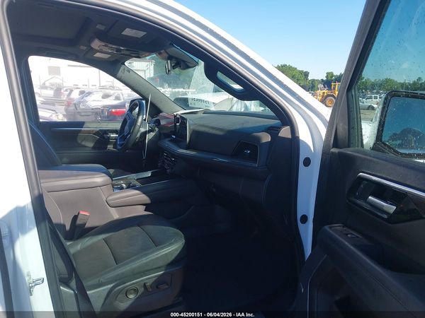 2025 CHEVROLET TAHOE 4WD LT — I5