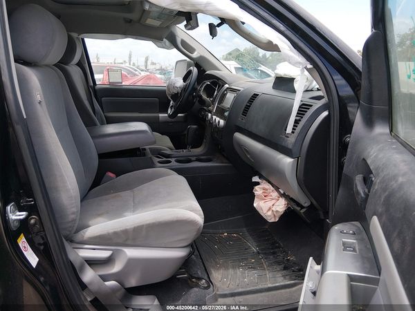 2019 TOYOTA SEQUOIA SR5