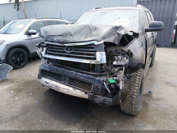2019 TOYOTA SEQUOIA SR5