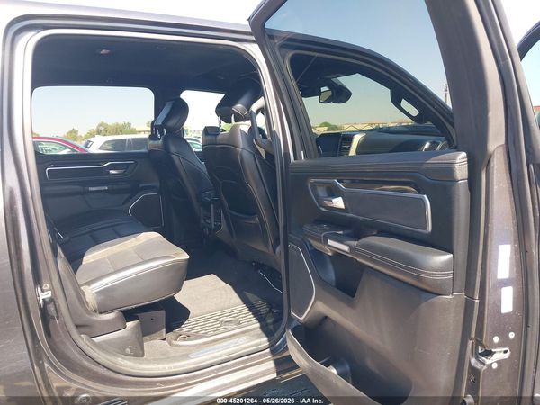 2019 RAM 1500 LARAMIE  4X4 5'7 BOX