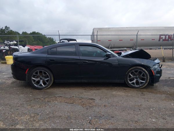 2015 DODGE CHARGER SXT