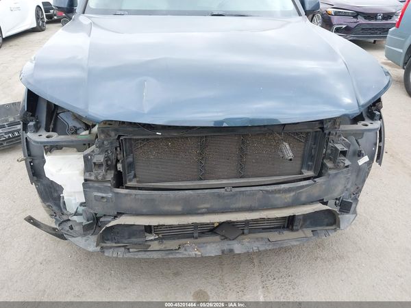 2019 VOLVO XC40 T5 INSCRIPTION