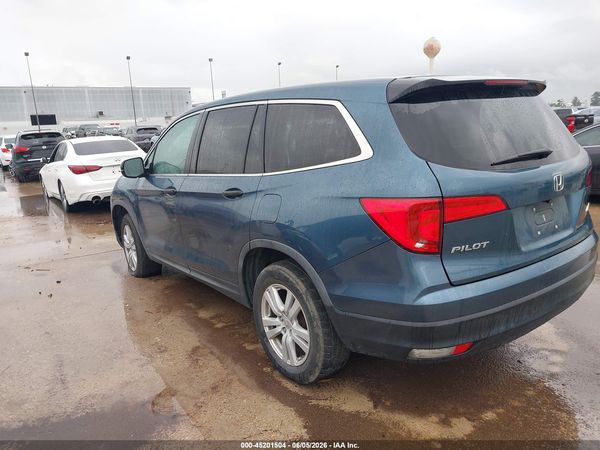 2017 HONDA PILOT LX