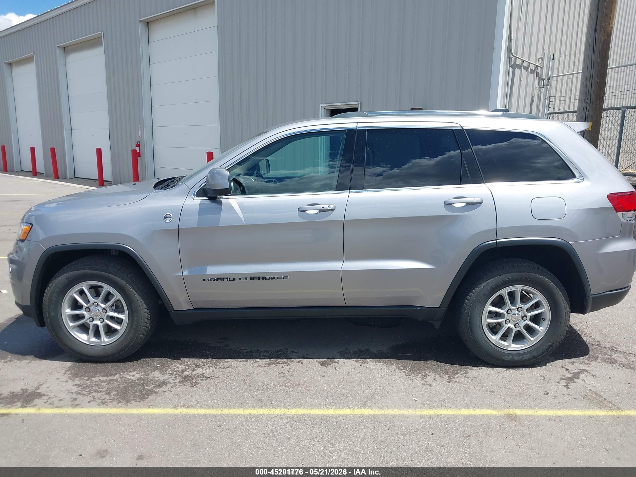 2020 JEEP GRAND CHEROKEE LAREDO E 4X4