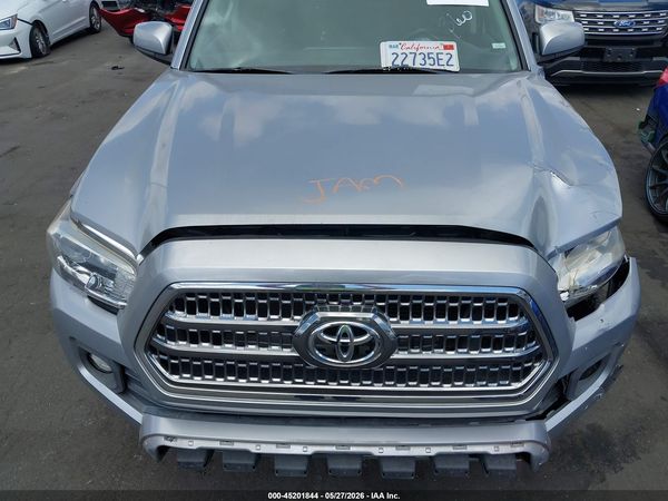 2017 TOYOTA TACOMA SR5 V6