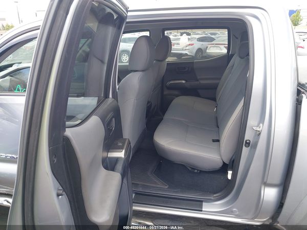 2017 TOYOTA TACOMA SR5 V6