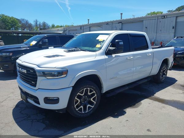 2025 RAM 1500 LARAMIE  4X4 6'4 BOX