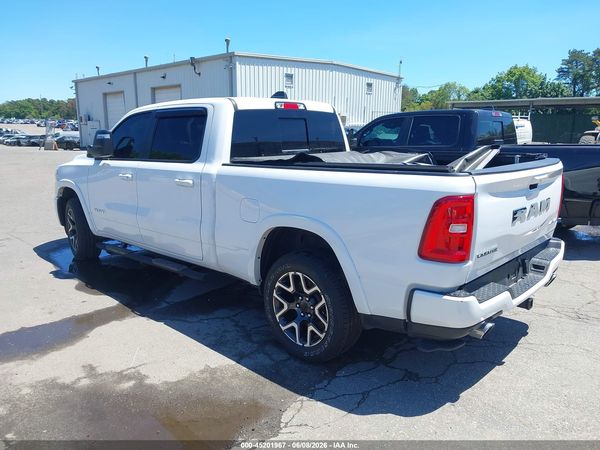 2025 RAM 1500 LARAMIE  4X4 6'4 BOX