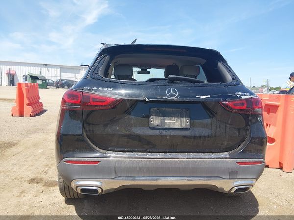 2021 MERCEDES-BENZ GLA 250 4MATIC