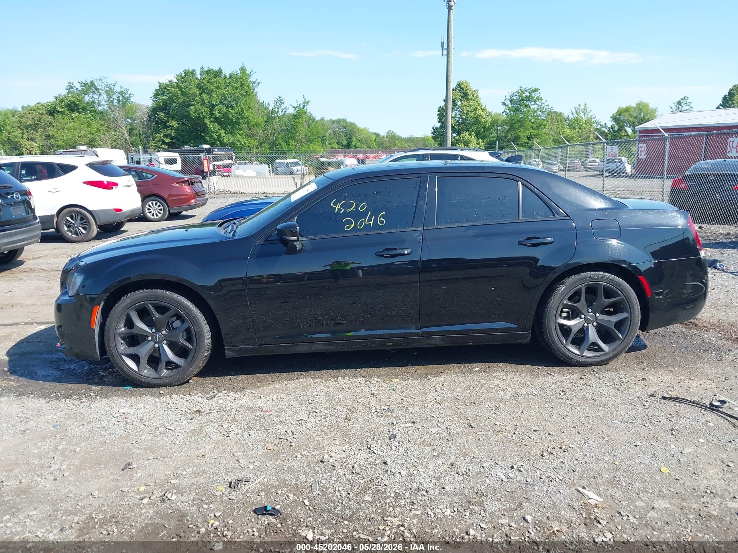 2022 CHRYSLER 300 S