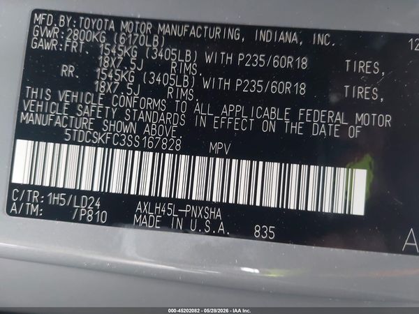 2025 TOYOTA SIENNA XSE