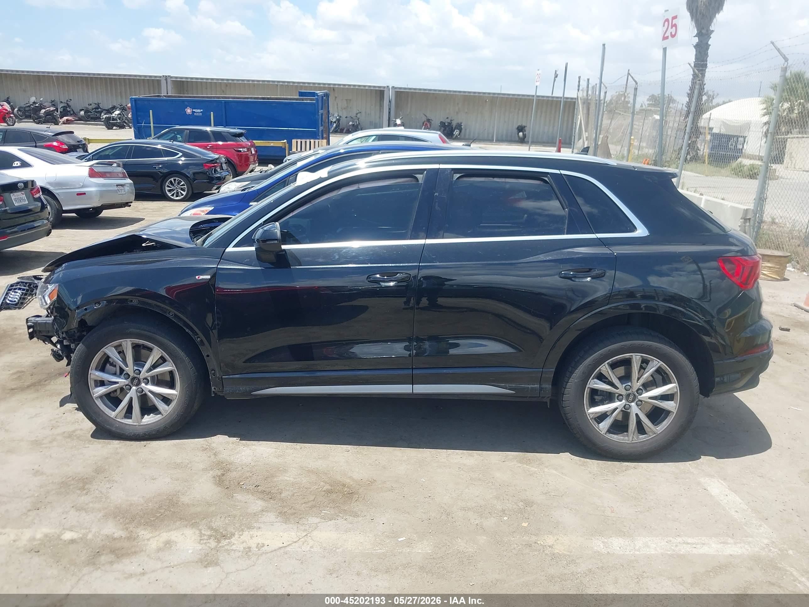 2023 AUDI Q3