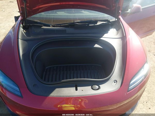 2026 TESLA MODEL 3