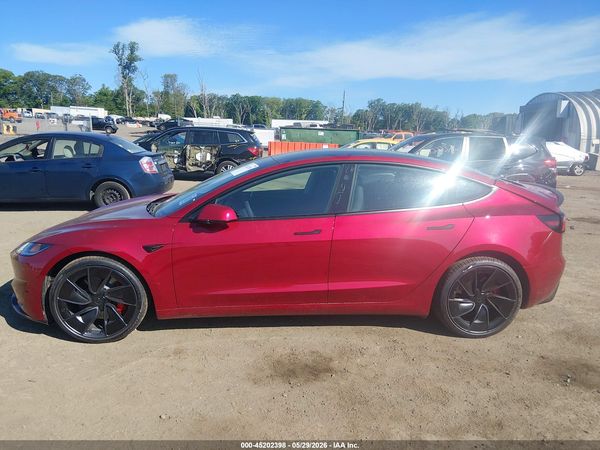 2026 TESLA MODEL 3