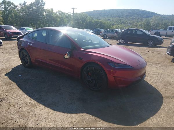 2026 TESLA MODEL 3
