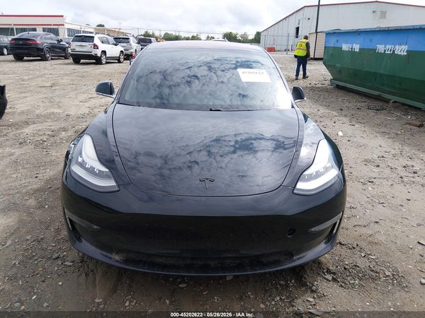 2018 TESLA MODEL 3 LONG RANGE/PERFORMANCE