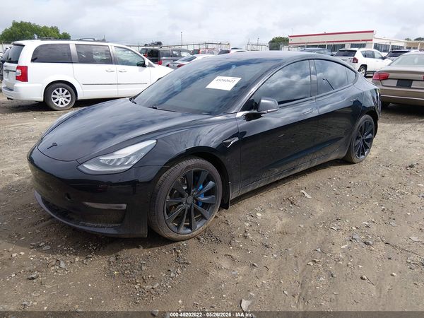 2018 TESLA MODEL 3 LONG RANGE/PERFORMANCE
