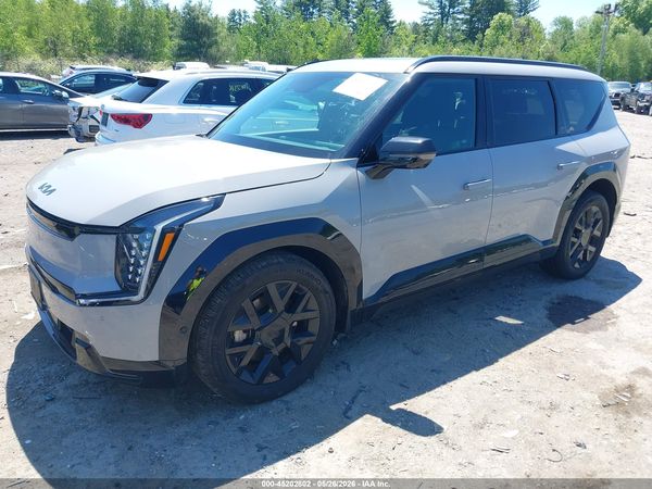 2026 KIA EV9 LAND