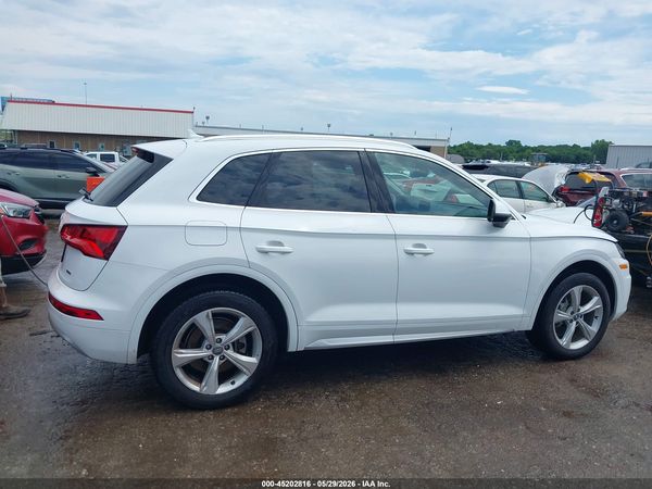 2020 AUDI Q5