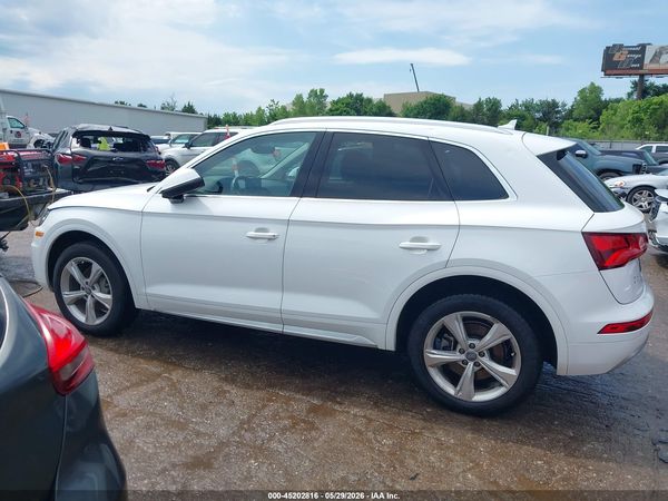 2020 AUDI Q5