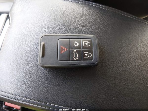2016 VOLVO V60 T5 DRIVE-E PREMIER