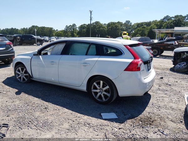 2016 VOLVO V60 T5 DRIVE-E PREMIER