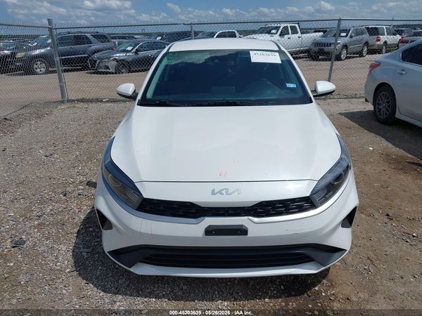 2023 KIA FORTE LXS
