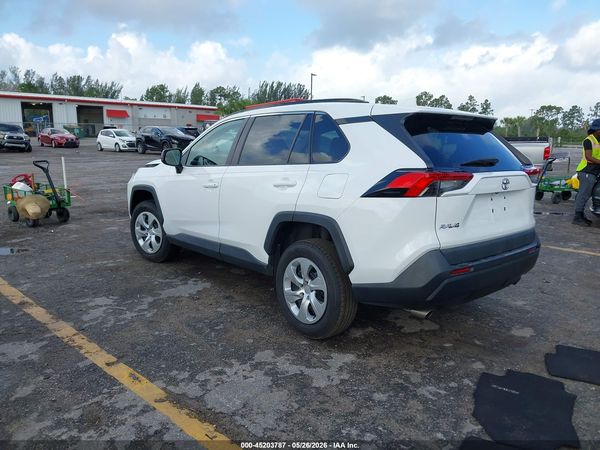 2020 TOYOTA RAV4 LE
