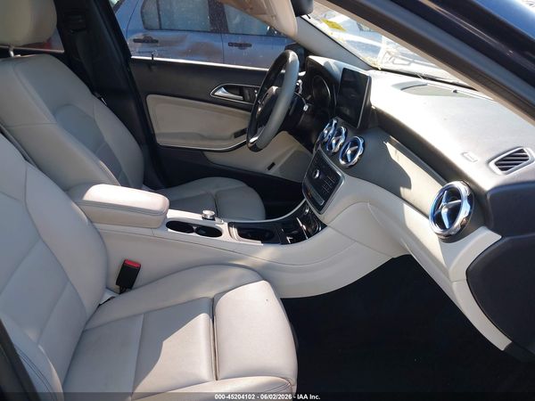 2018 MERCEDES-BENZ GLA 250 4MATIC