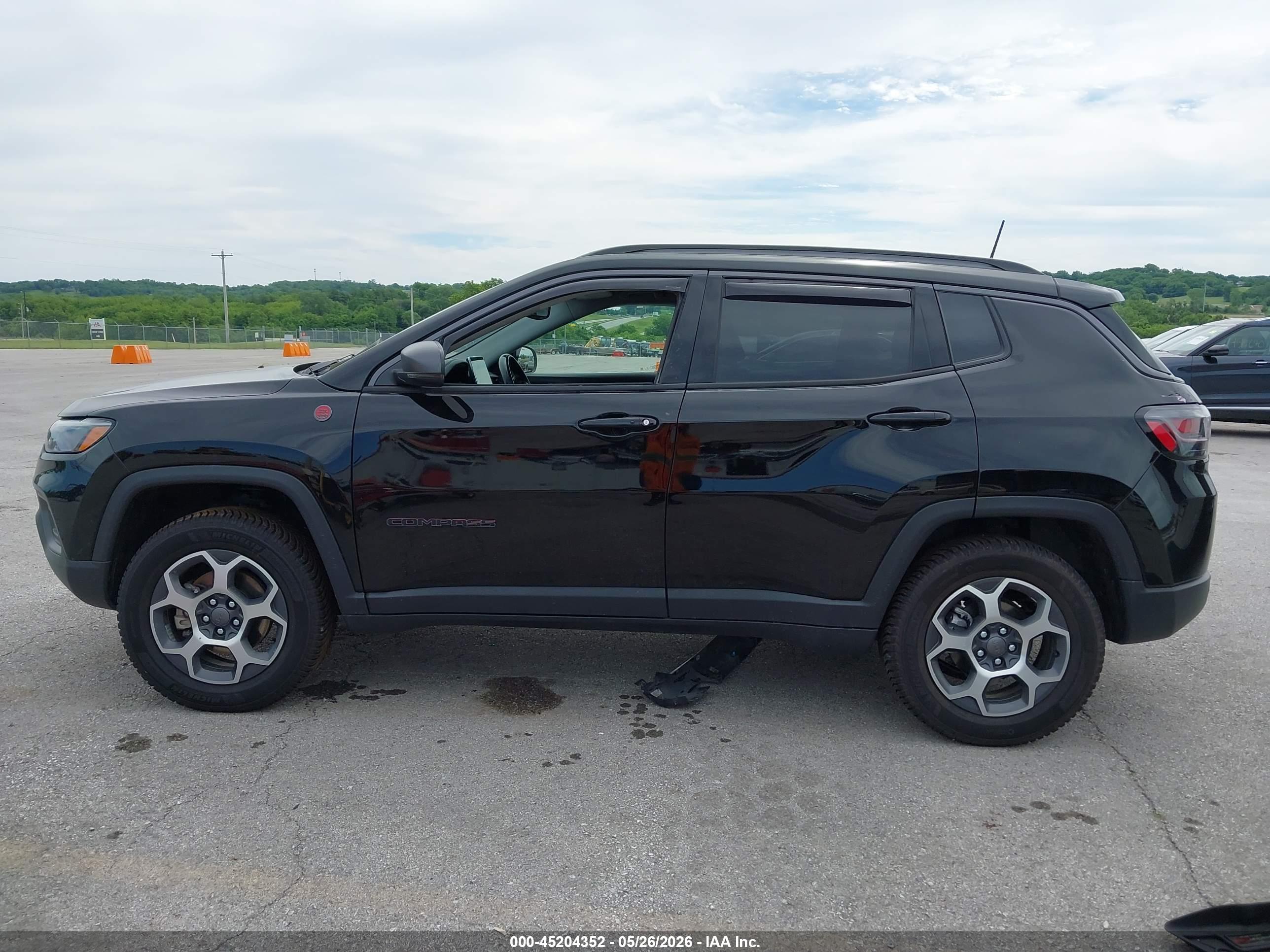 2022 JEEP COMPASS TRAILHAWK 4X4