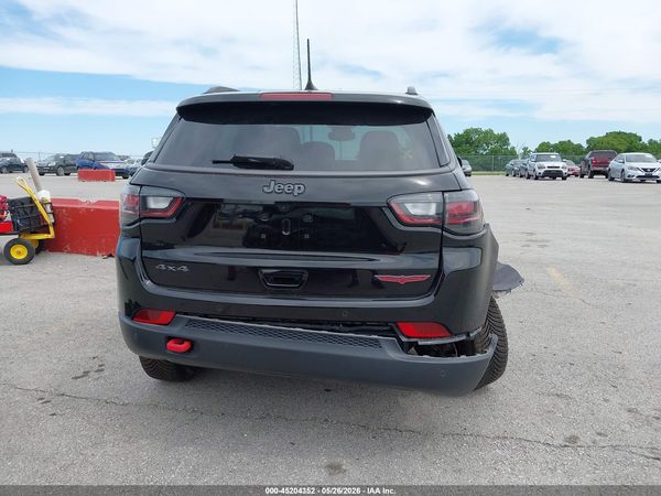 2022 JEEP COMPASS TRAILHAWK 4X4