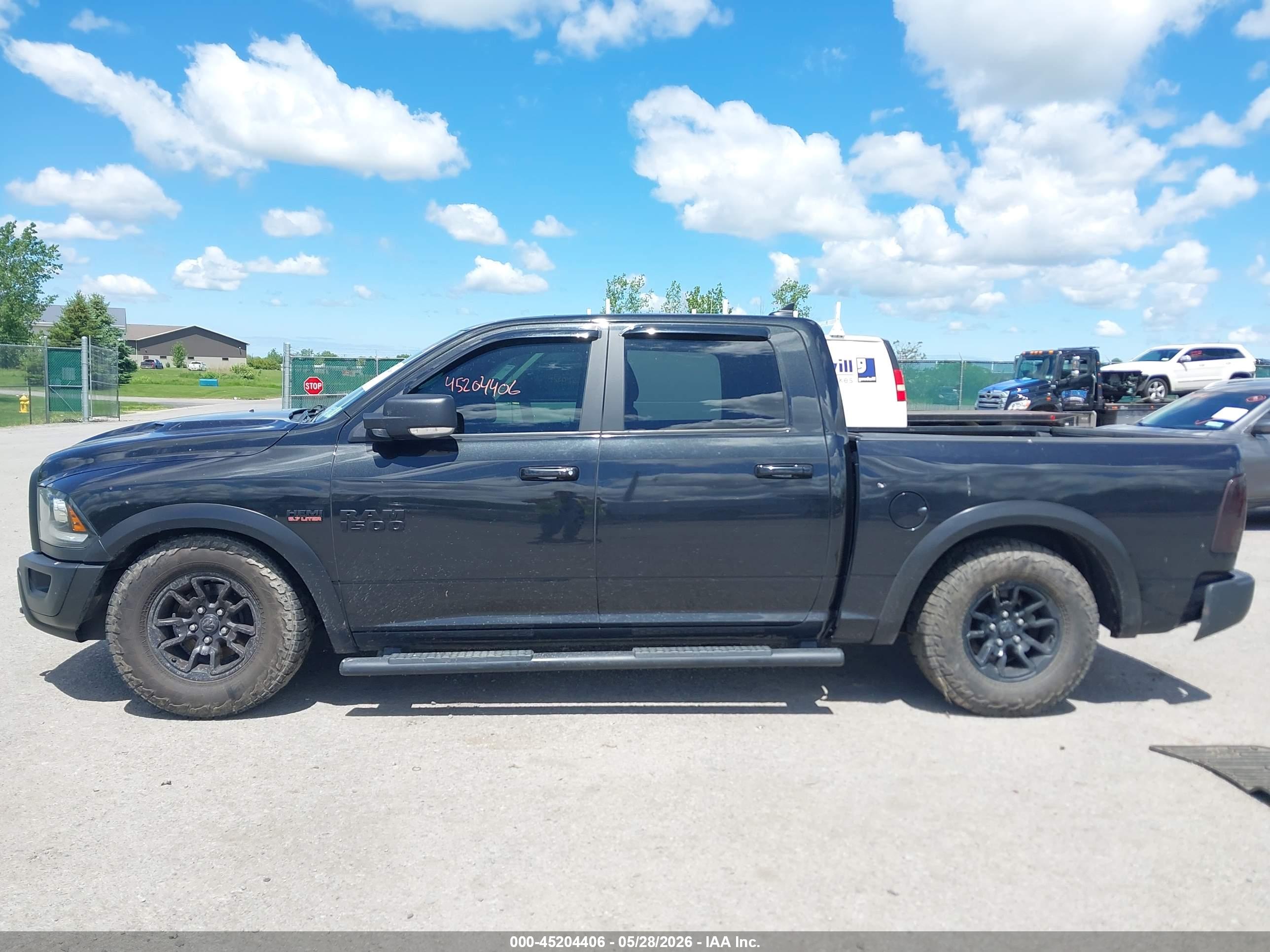 2018 RAM 1500 REBEL  4X4 5'7 BOX